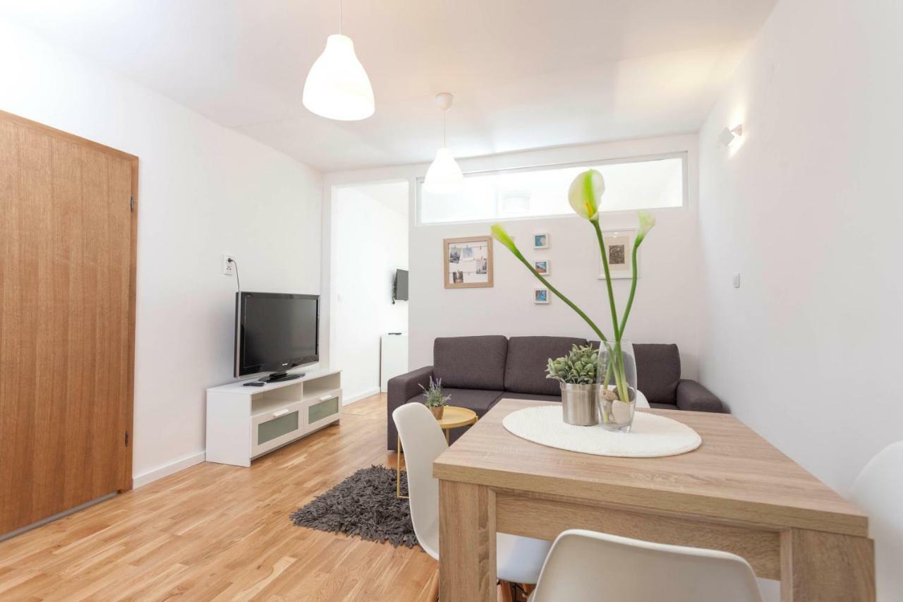 Apartment Mikula Makarska Exteriör bild