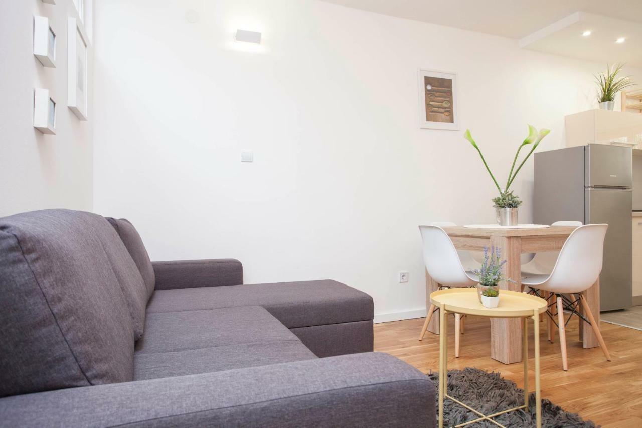 Apartment Mikula Makarska Exteriör bild